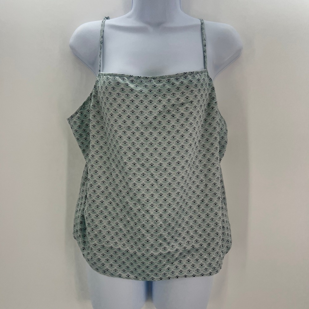 Victorias Secret Camisole Top XL Sage Green Geometric Wave Print‎ Keyhole Back